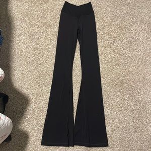aerie double crossover flare leggings